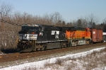 NS 9872 & BNSF 7657